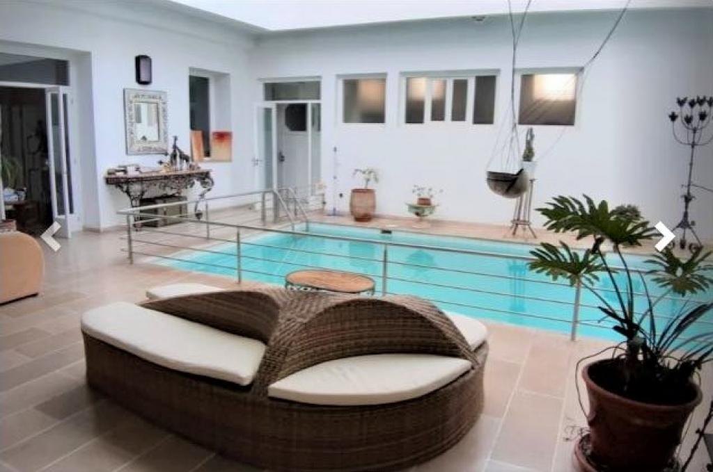 Casablanca - Dar el Beida - Villa - House for rent in  50 000 DH